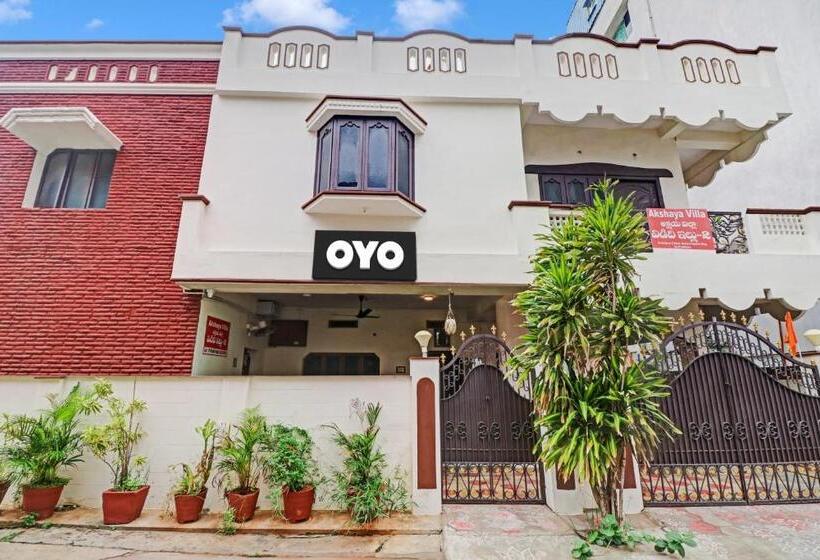 בית מלון כפרי Oyo Flagship Akshaya Villa