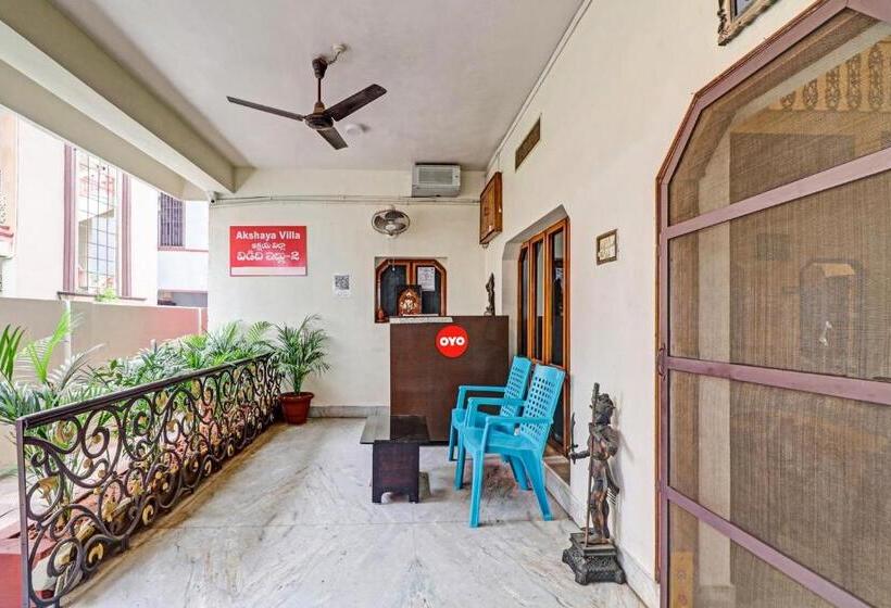 בית מלון כפרי Oyo Flagship Akshaya Villa