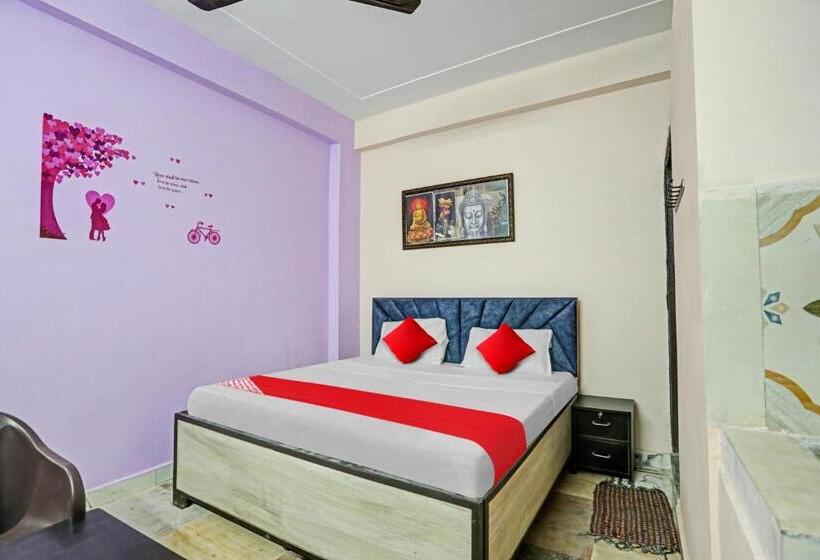 ホテル Oyo Flagship Moon Star Residency