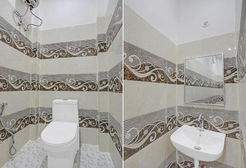 בית מלון כפרי Oyo Flagship Palacio Inn