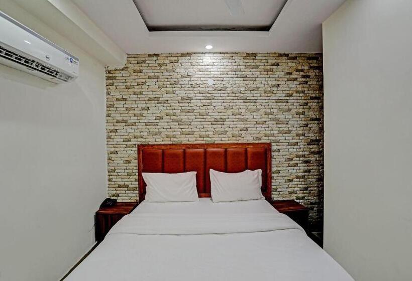 Fabhotel New Satyam