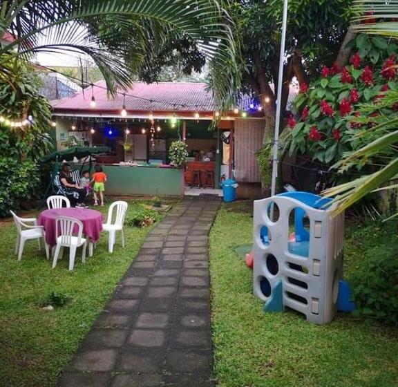 호텔 Paradise Alajuela