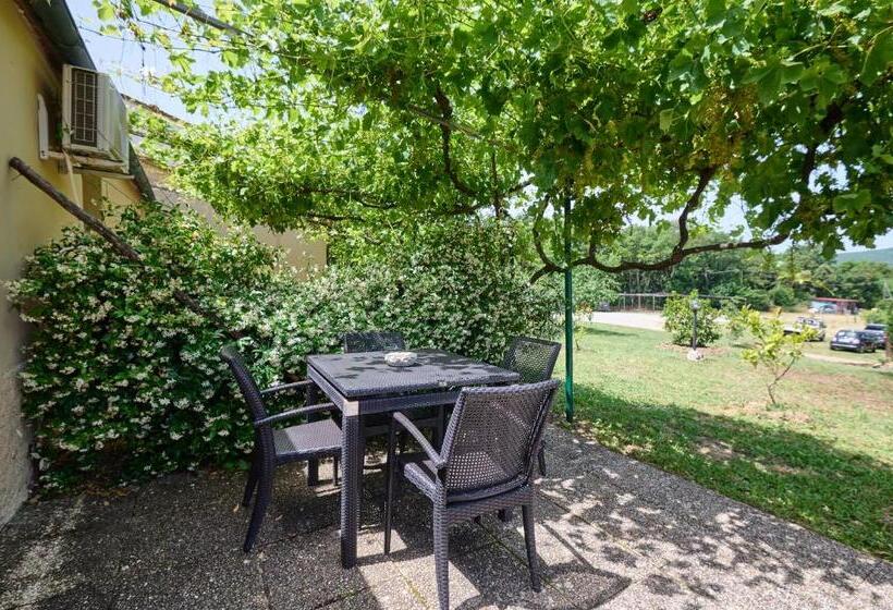 هتل Podere Scoldasu   Venere