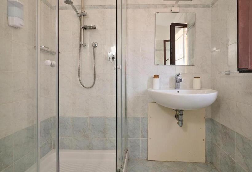 هتل Podere Scoldasu   Venere