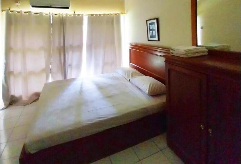 Отель Horison Resort Pondok Layung Anyer