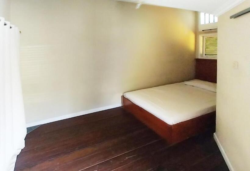 Отель Horison Resort Pondok Layung Anyer