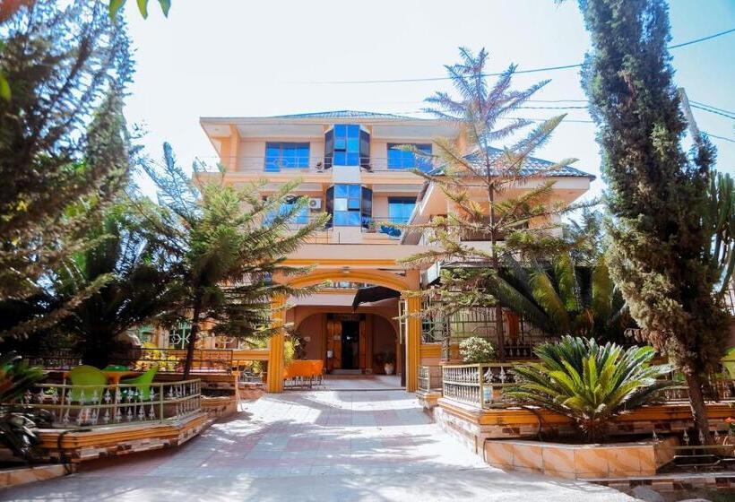 בית מלון כפרי Port Park