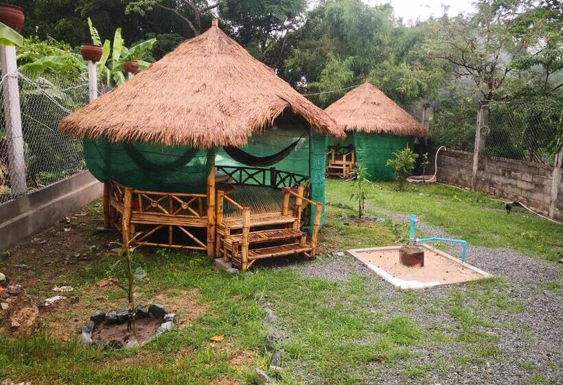 בית מלון כפרי Pottery Garden Villa