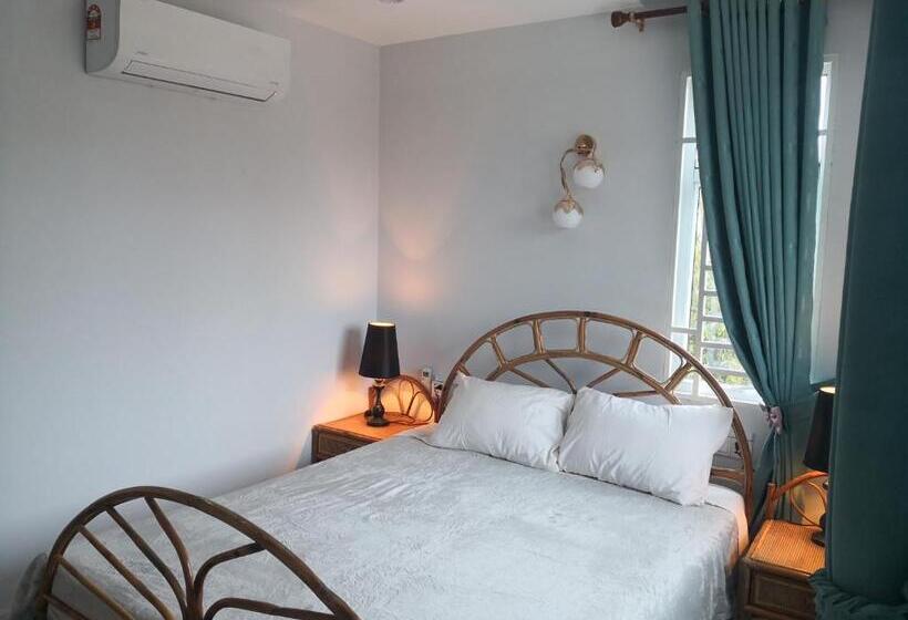 בית מלון כפרי Pottery Garden Villa