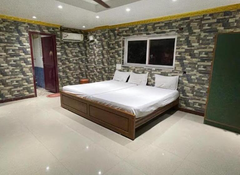 Hotel Raamajayam Rameswaram