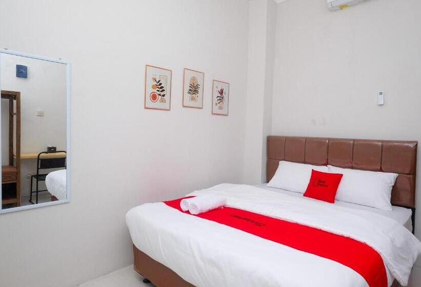 فندق Reddoorz Syariah Near Stasiun Klaten