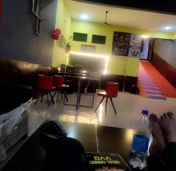 فندق Spot On 81224 The Star Inn