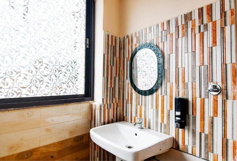 فندق Sisai Palace