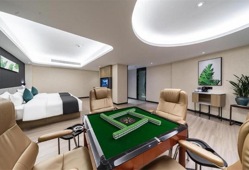 فندق Thank Inn Plus Chaozhou Caitang Lotus