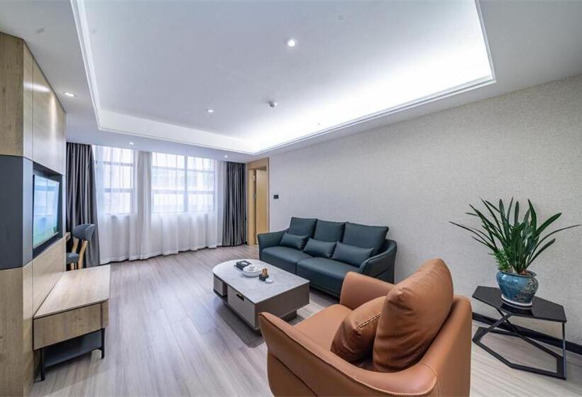 فندق Thank Inn Plus Chaozhou Caitang Lotus