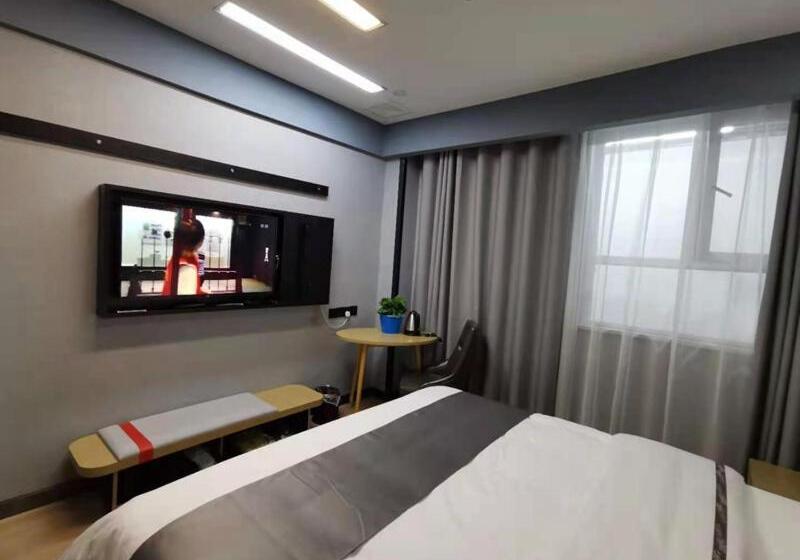 בית מלון כפרי Thank Inn Plus Korla Saybag Market