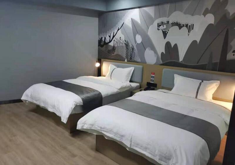 בית מלון כפרי Thank Inn Plus Korla Saybag Market