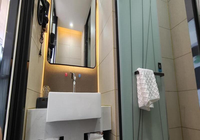 Отель Thank Inn Plus Shigatse Tashihunpo Monastery