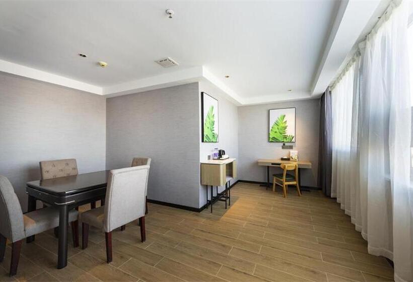 ホテル Thank Inn Plus Xinyang Gushi Liaocheng Avenue