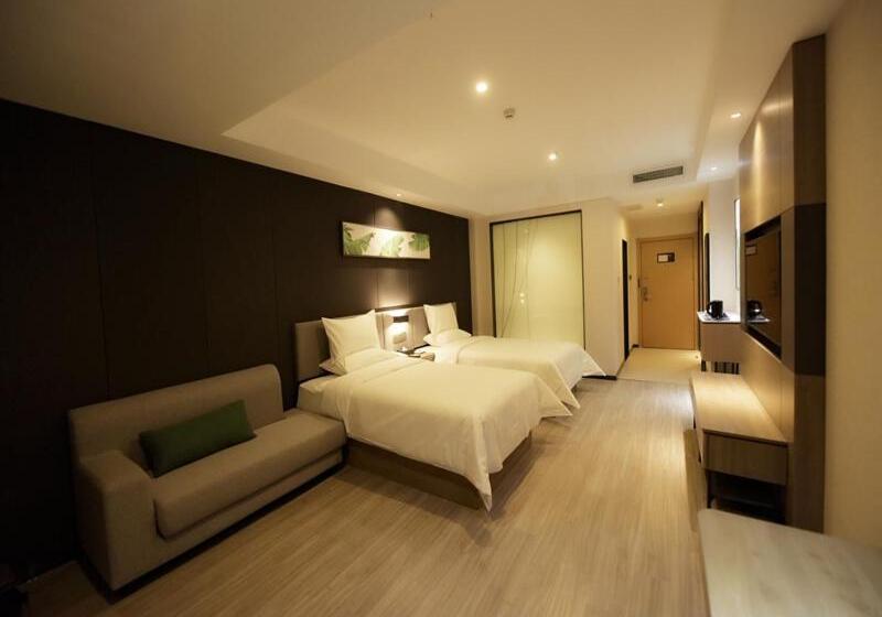 בית מלון כפרי Thank Inn Plus Yangquan Pingding Yangquan No 1 Middle School