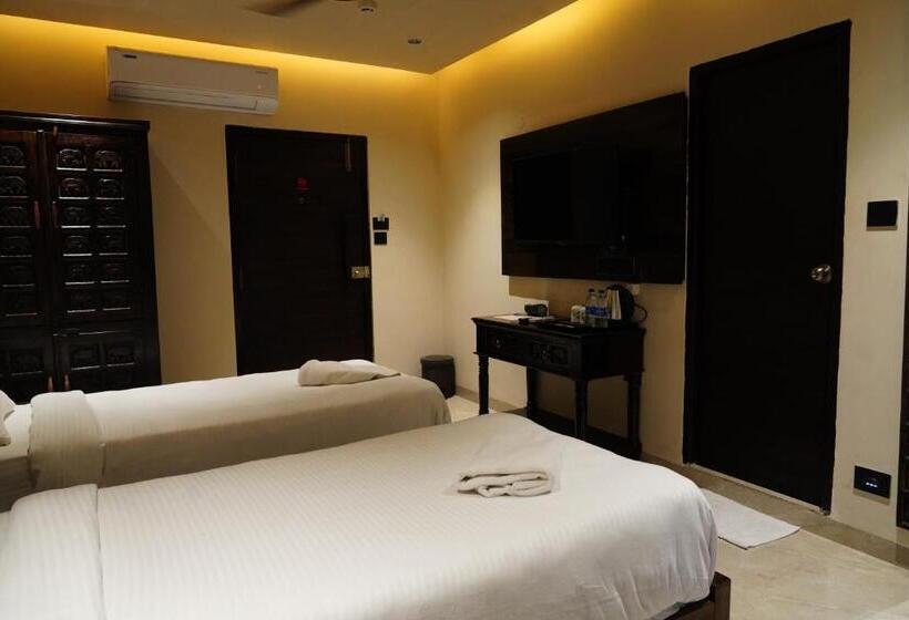 בית מלון כפרי The Q