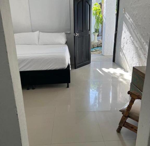 ホテル Tr Económico Y Cómodo Con Piscina