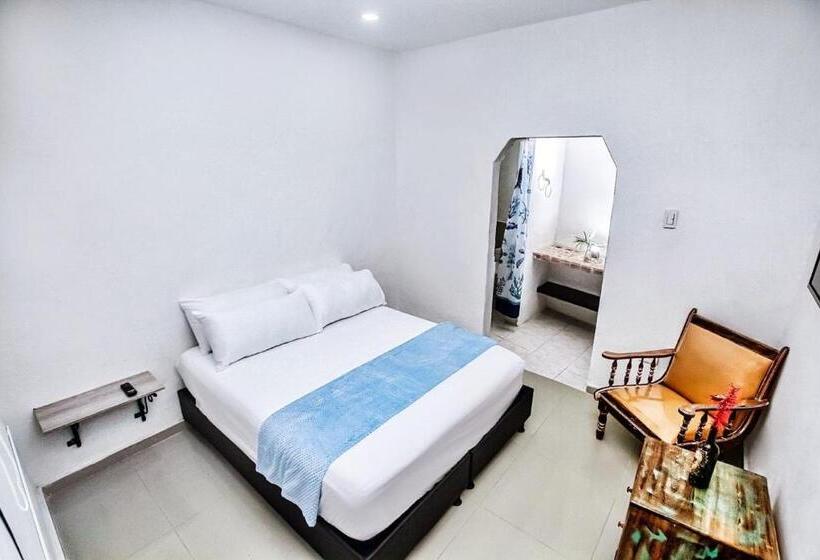 ホテル Tr Económico Y Cómodo Con Piscina