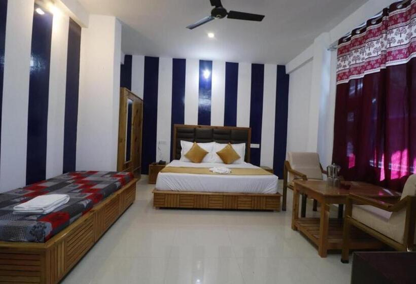 هتل Valley View Kasol