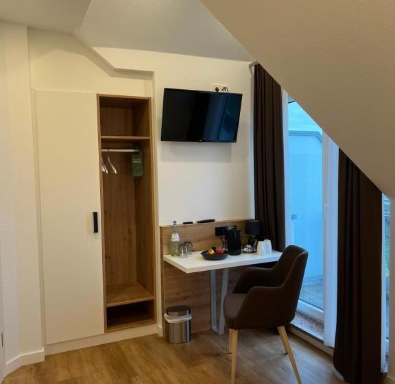 酒店 Vorgebirgsblick   Restaurant Biergarten Gästehaus