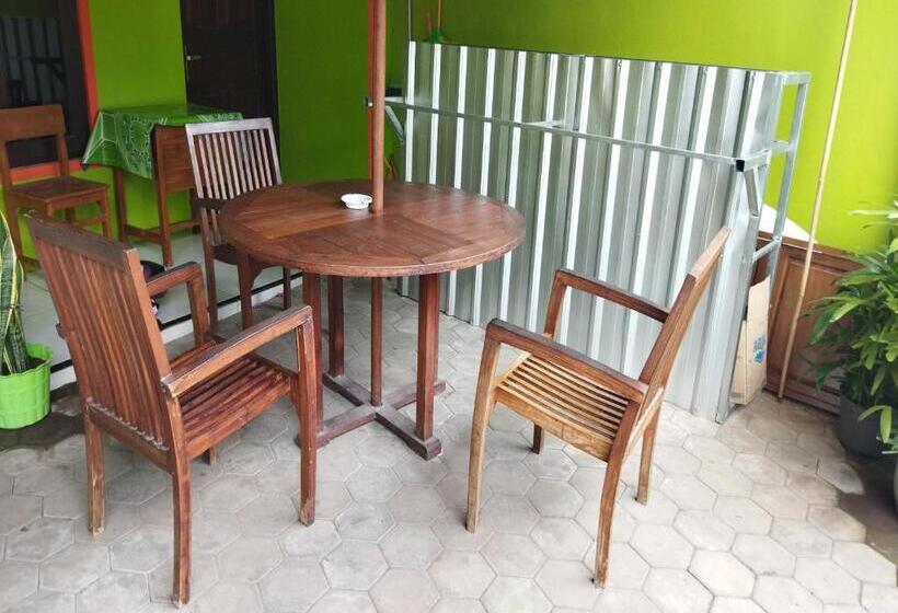 酒店 Wisma Almadina Syariah