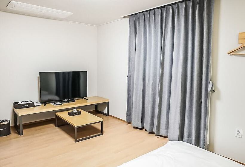 어라연 관광호텔 영월