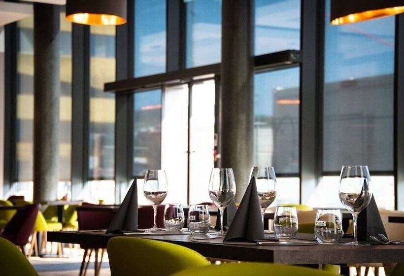 Отель Yparc Hôtel