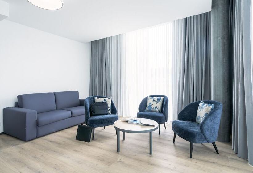 בית מלון כפרי Yparc Hôtel