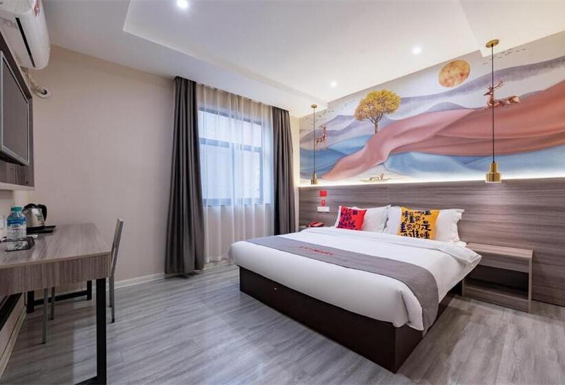 Junyi Hotel Wuhan Liuduqiao Subway Station