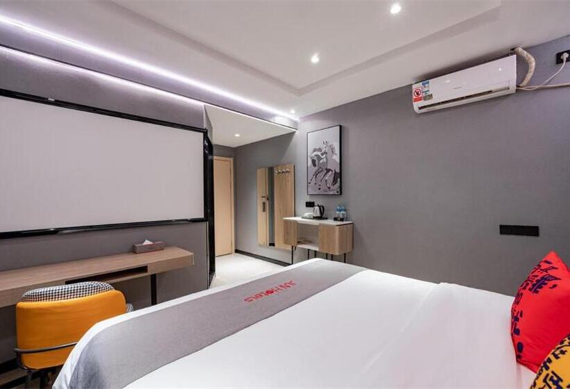 Junyi Hotel Wuhan Liuduqiao Subway Station