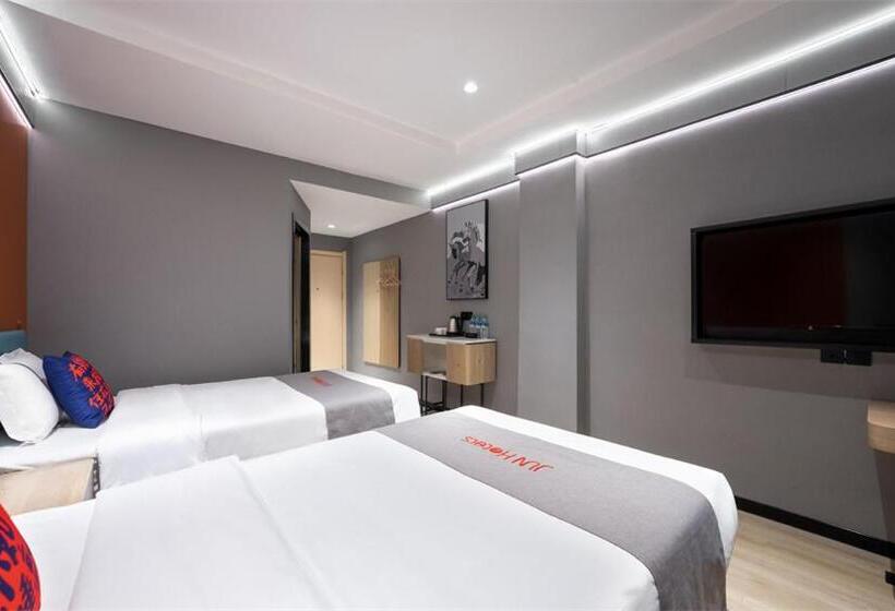 Junyi Hotel Wuhan Liuduqiao Subway Station