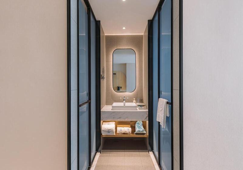 Lanou Hotel Qingdao West Station Haixi Road