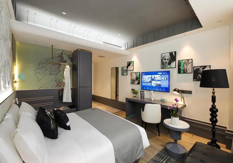 Lanou Hotel Taikoo Li Night Market Kuqa City