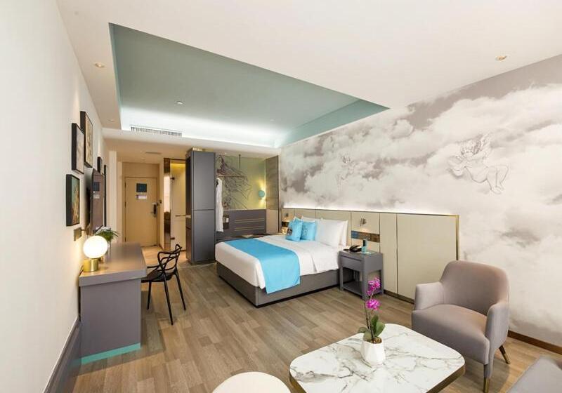 Lanou Hotel Taikoo Li Night Market Kuqa City