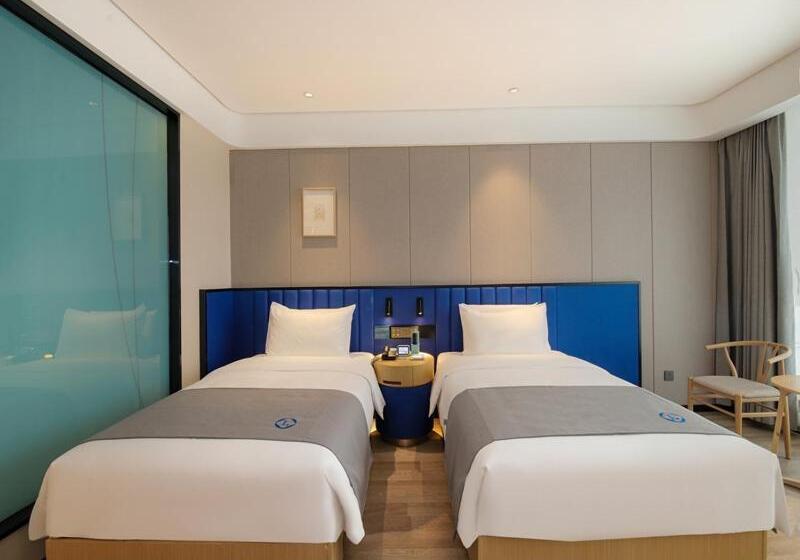 Lanou Hotel Taikoo Li Night Market Kuqa City