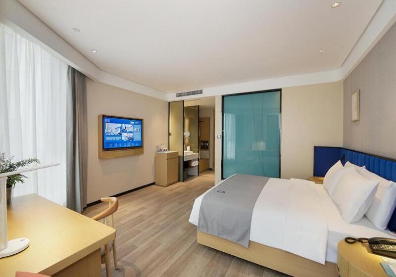 Lanou Hotel Taikoo Li Night Market Kuqa City