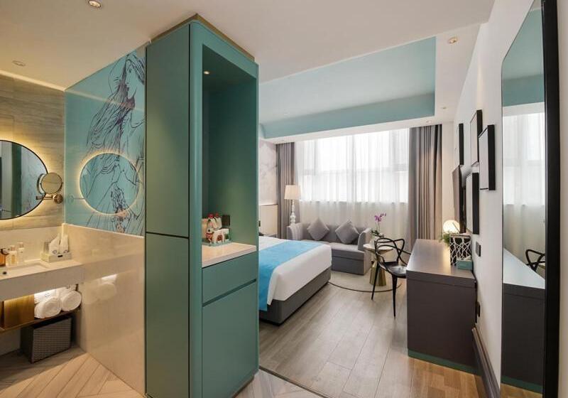 Lanou Hotel Taikoo Li Night Market Kuqa City