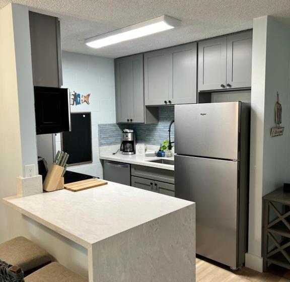 Modern Oceanfront, Kihei, Central Ac, Wifi