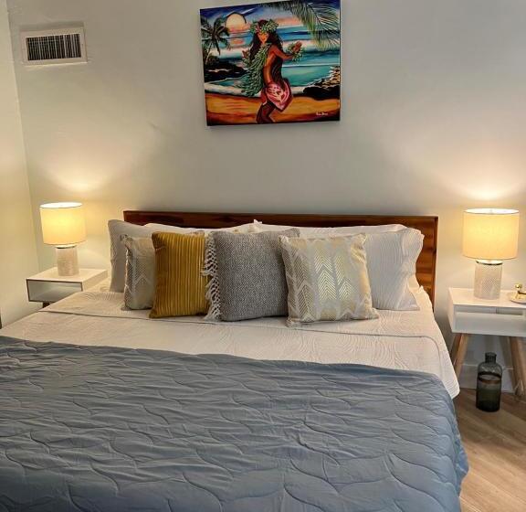 Modern Oceanfront, Kihei, Central Ac, Wifi