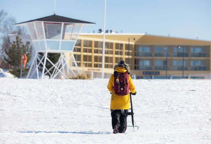 Nallikari Seaside Aalto Apartments
