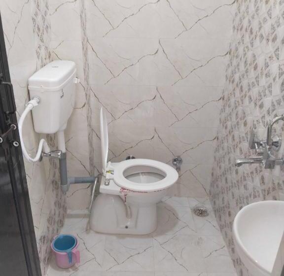 Oyo 81347 Amantran Hotel And Restaurant