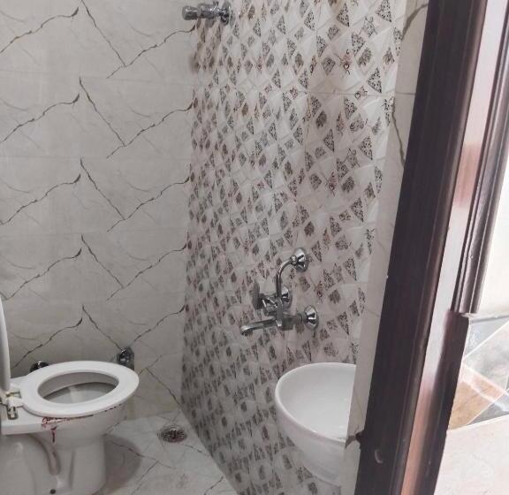 Oyo 81347 Amantran Hotel And Restaurant