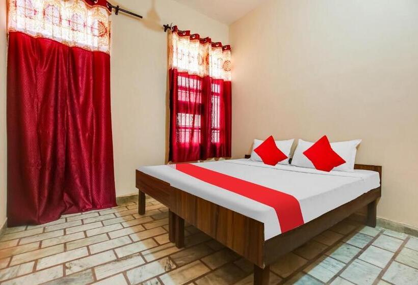 Oyo Flagship 81203 Hotel Moonlight