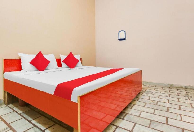 Oyo Flagship 81203 Hotel Moonlight