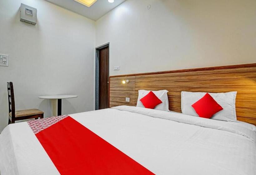 Oyo Flagship 81249 Hotel Shree
